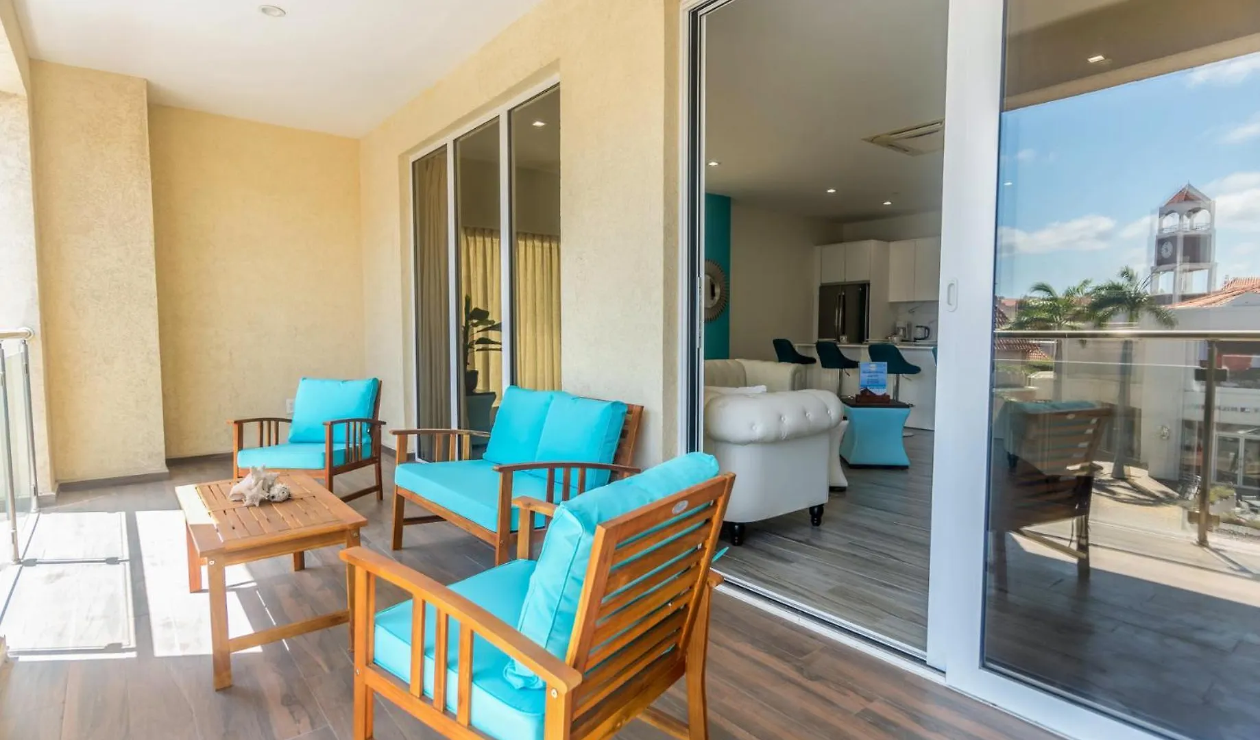 ***** Aparthotel The Cove - Condo Hotel - Palm Beach Strip Aruba